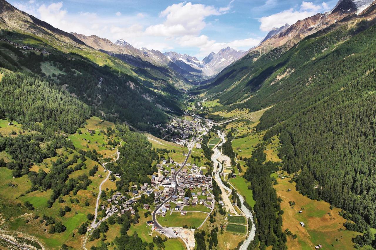 Hotel Bietschhorn Kippel Esterno foto